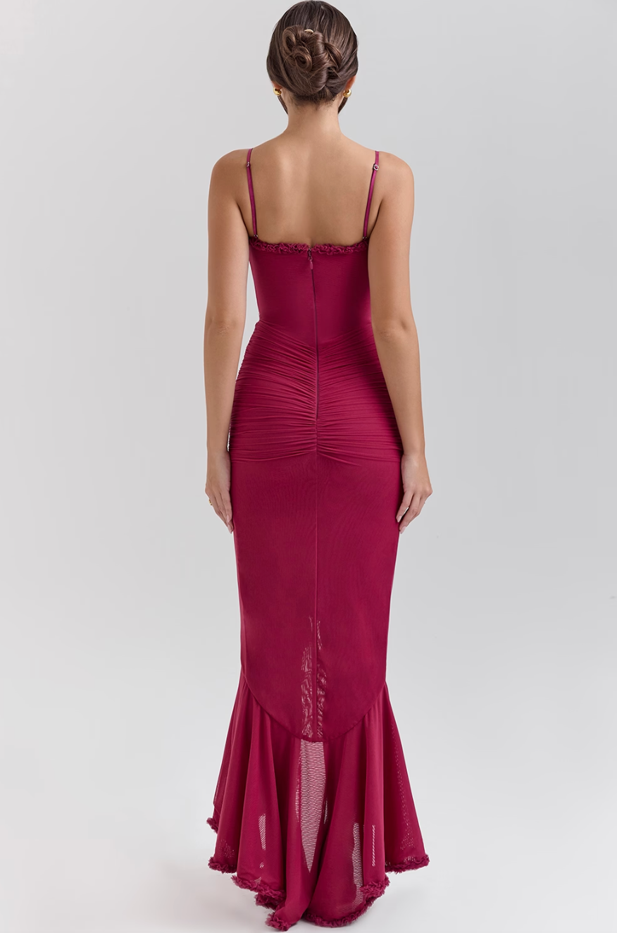 Women's versatile ruched lace dress, perfect as evening wear or a cocktail dress, with a flattering fit.