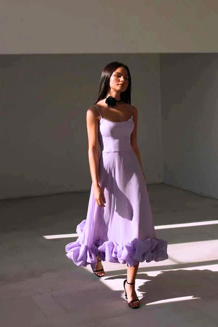 Chic women's formal evening dress, scoop neck maxi, ideal for wedding guest attire.