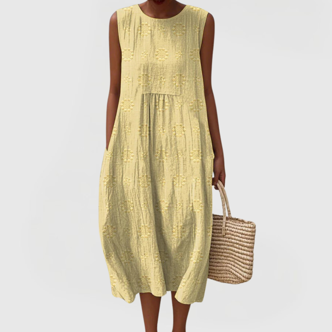 Flowy women's sleeveless elegant summer dress with deep pockets, ensuring comfort and versatile style.