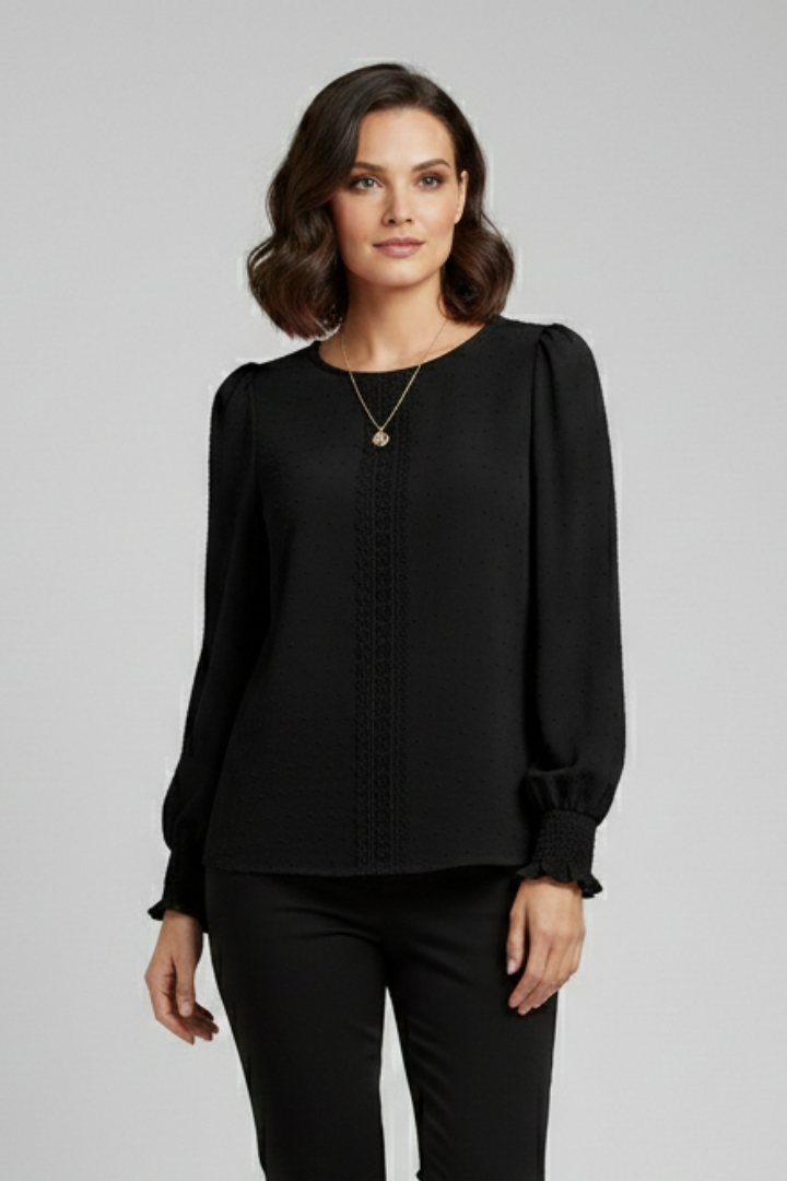Comfortable women's embroidered long sleeve blouse, round neck, perfect for everyday elegant style.