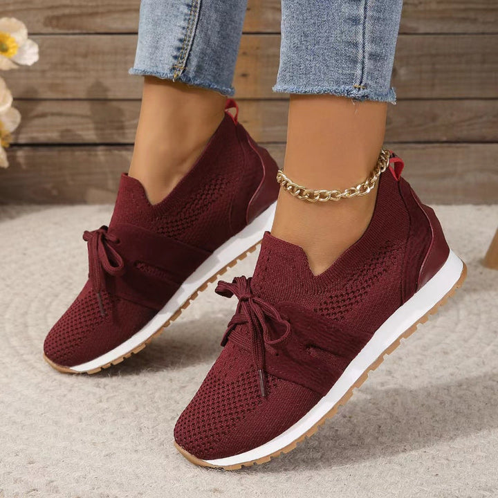 Versatile women's orthopedic walking shoes. Ergonomic design for daily comfort & foot support.