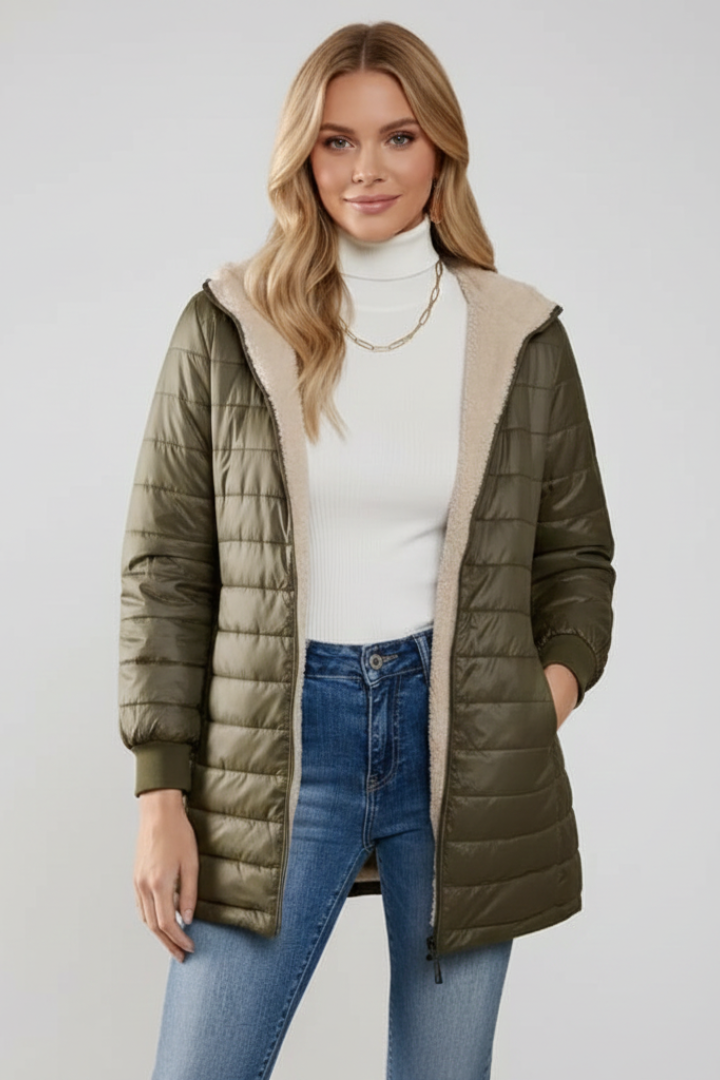 Comfortable women's zip-up jacket with hood. Ideal casual outerwear for daily wear in spring or fall.