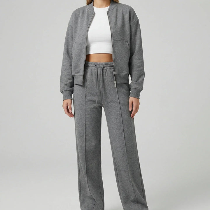 Versatile women's fashion: Evie regular fit straight leg trousers set for any occasion.
