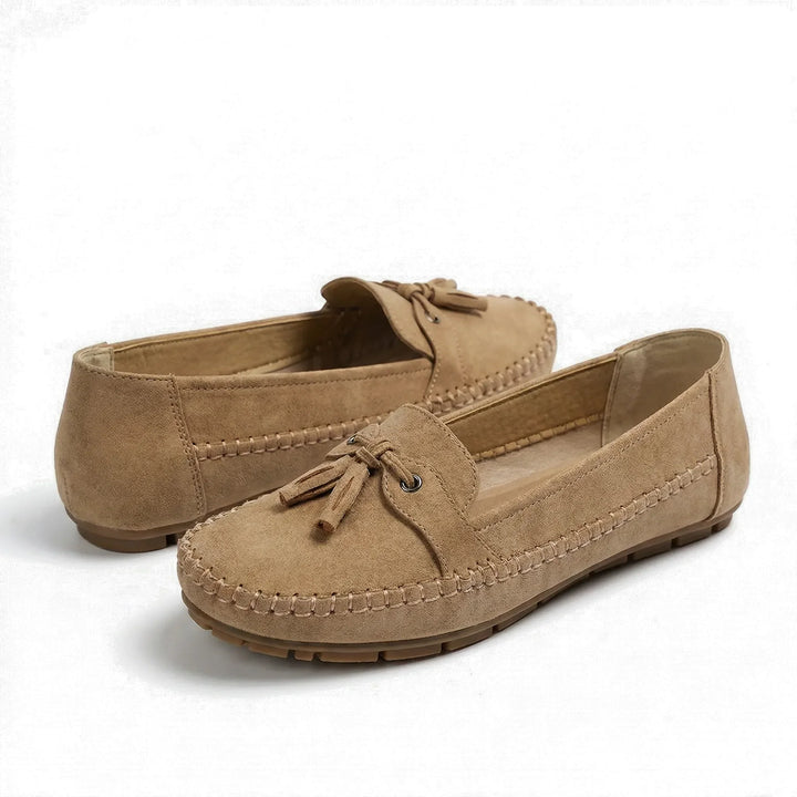 Women's extra wide memory foam loafers, designed for all-day comfort & supportive fit.