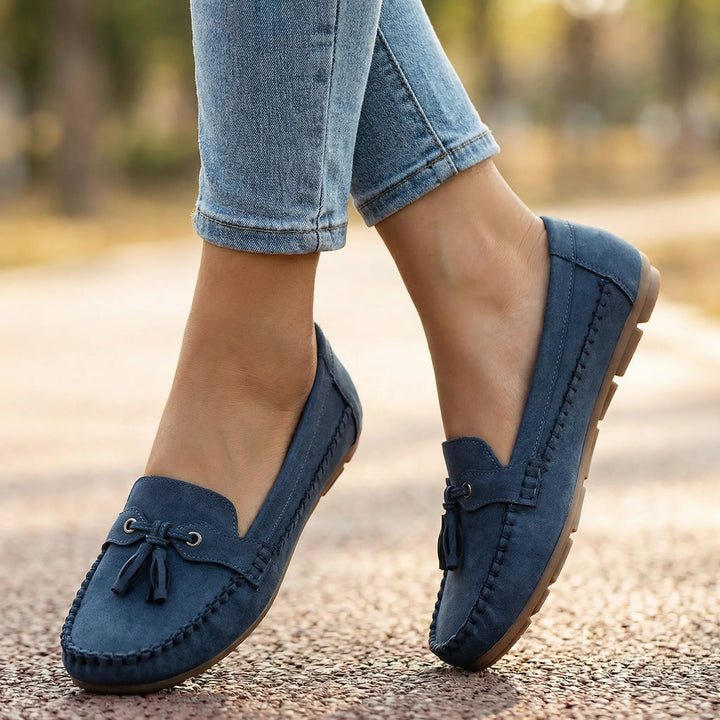 Plush memory foam insole provides superior foot comfort in these extra wide women's loafers.