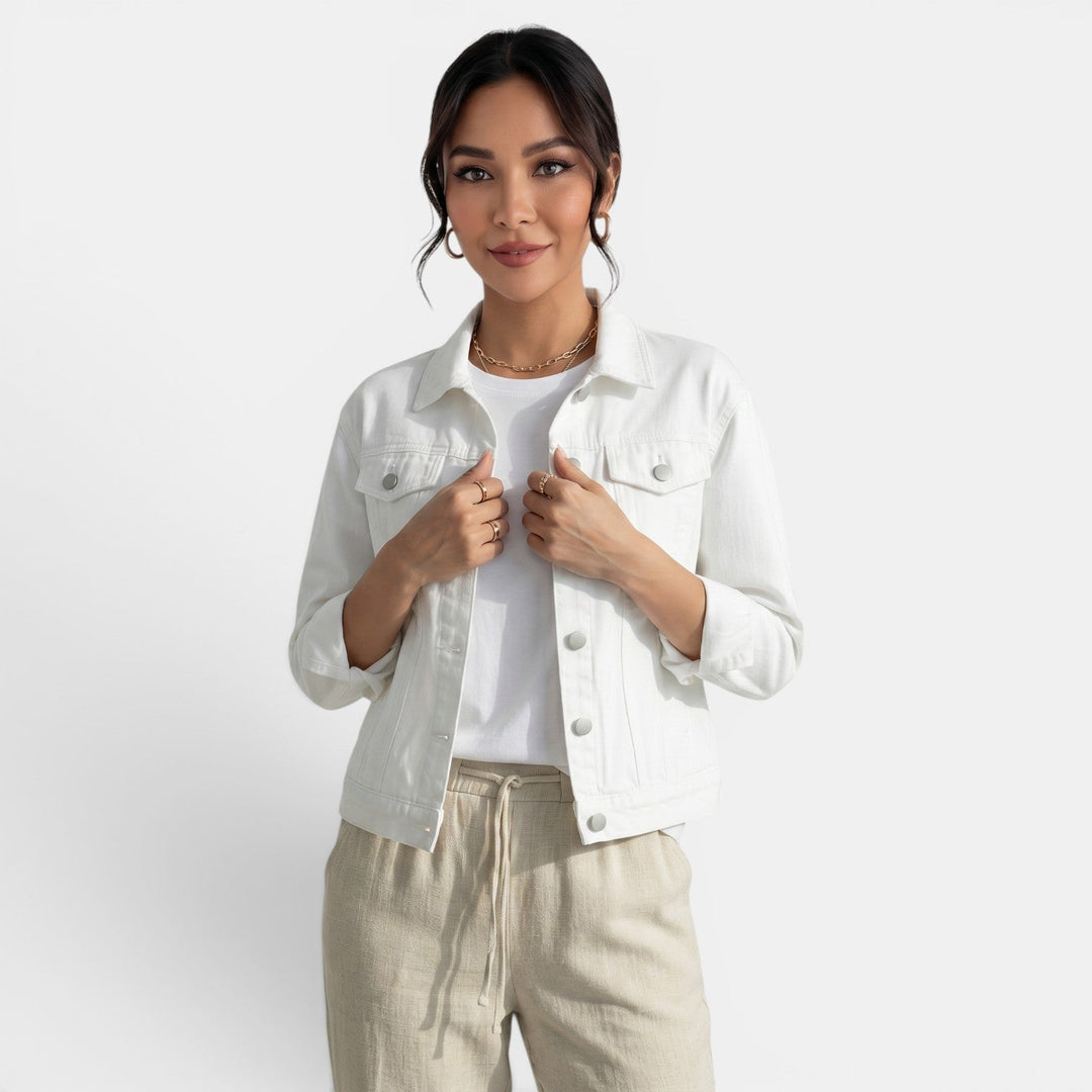 Women's Fitted Urban Jacket for everyday style & comfort. Perfect casual outerwear & versatile layering piece.