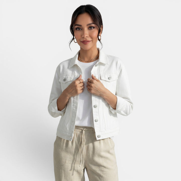 Women's Fitted Urban Jacket for everyday style & comfort. Perfect casual outerwear & versatile layering piece.