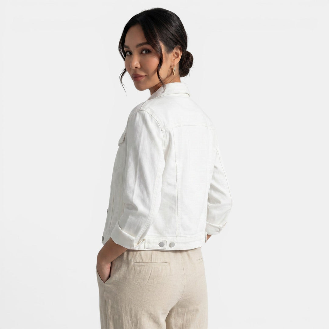 Comfortable women's fitted jacket. Urban style casual outerwear, perfect for everyday & versatile layering.