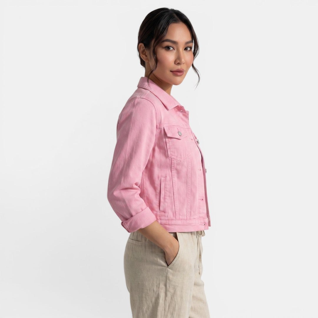 Everyday women's fitted urban jacket. Chic & versatile casual outerwear, perfect for spring & fall fashion.