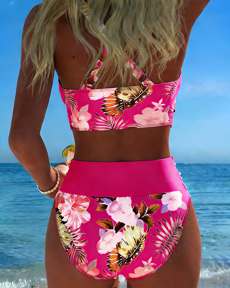 Women's split floral print swimsuit, an ideal beachwear choice for a stylish summer.