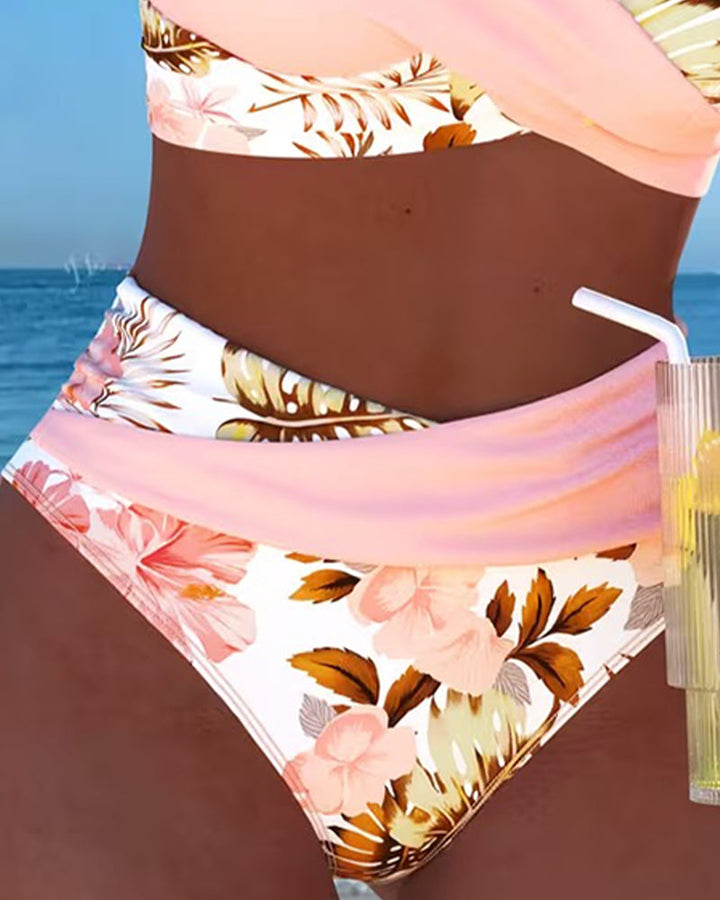 Stylish women's floral print bikini set, a must-have for poolside style and summer.