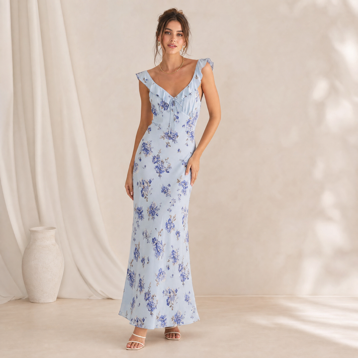 Breezy women's floral sleeveless backless beach sundress for ultimate summer comfort and style. Casual beachwear.
