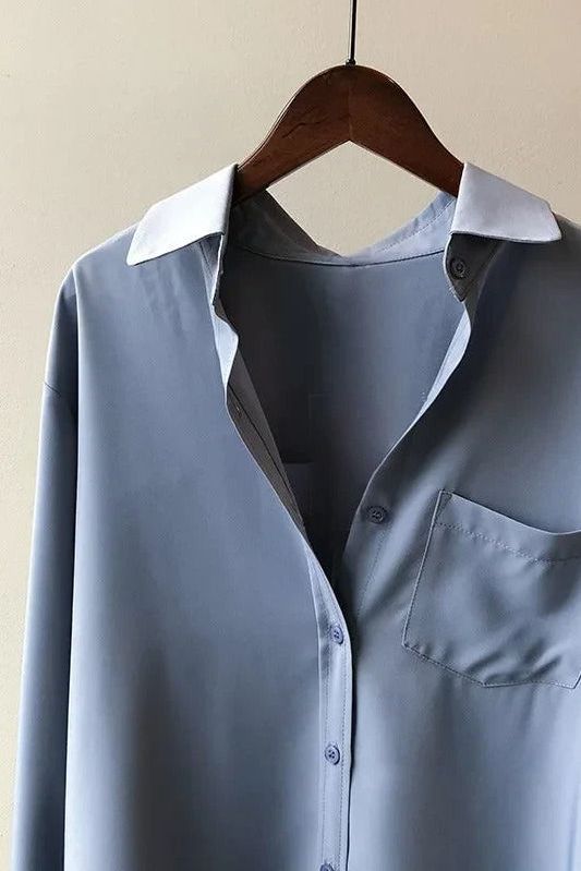 Effortless women's flowy blouse, comfortable & stylish, great for any day, from casual outings to office.