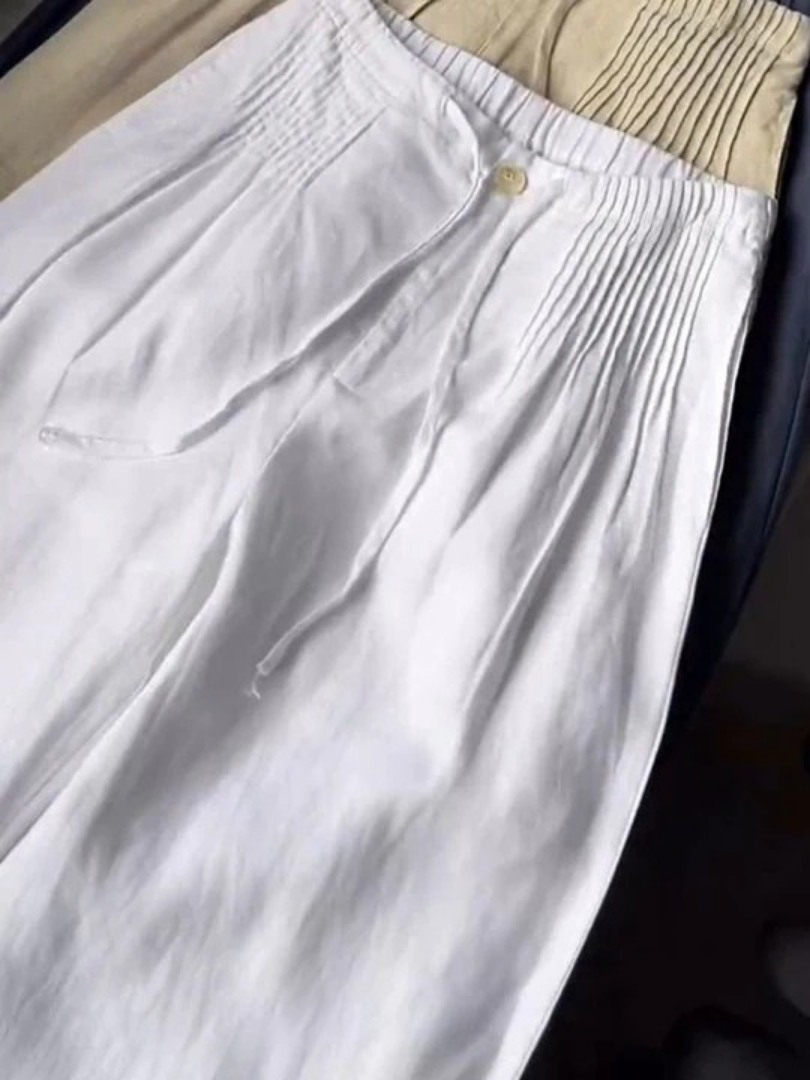 Everyday comfortable flowy wide-leg women's pants with an elastic waist, ideal for versatile styling.