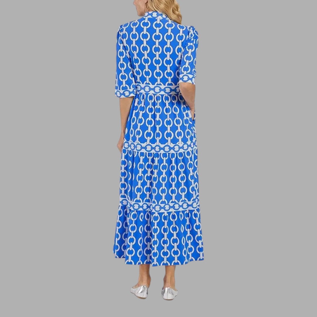 Graceful women's versatile long flowing maxi dress, an elegant and comfortable choice for various occasions.