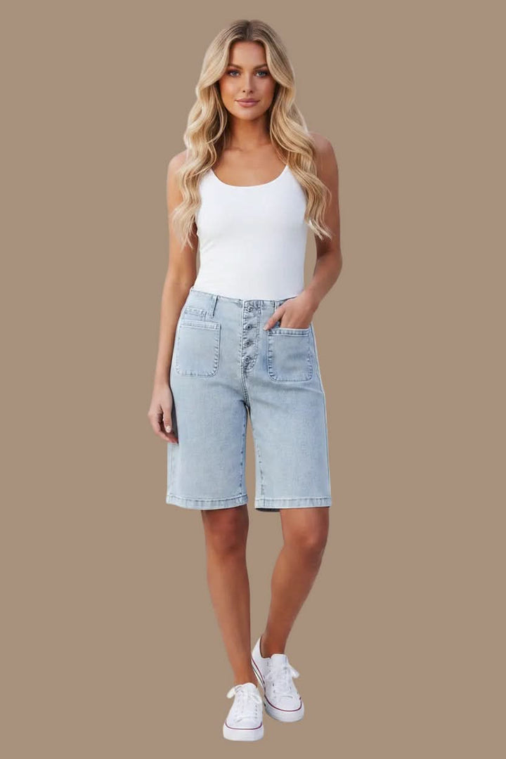 Women's high waist Bermuda shorts, perfect for a summer vacation, beach, or effortless daily wear.