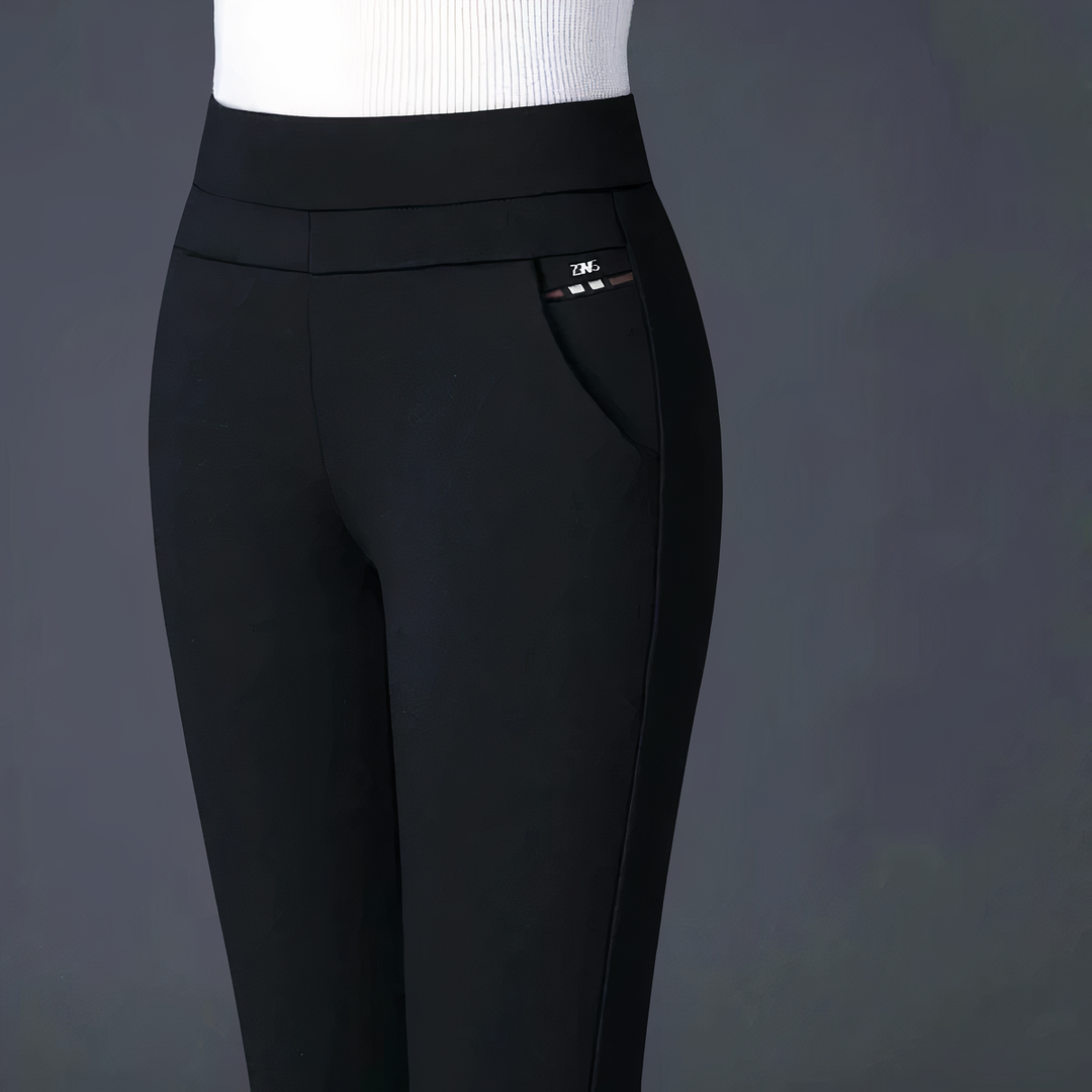 Women's high-waist black trousers with functional side pockets, perfect for office wear & business casual. Professional stretch pants.