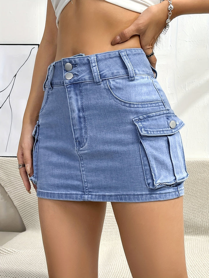 Stylish women's high waist mini cargo skirt, ideal for versatile day to night street fashion.