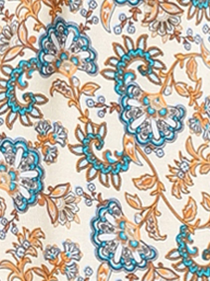 Vacation wear: Flowy printed high-waist maxi skirt with a delicate side slit.