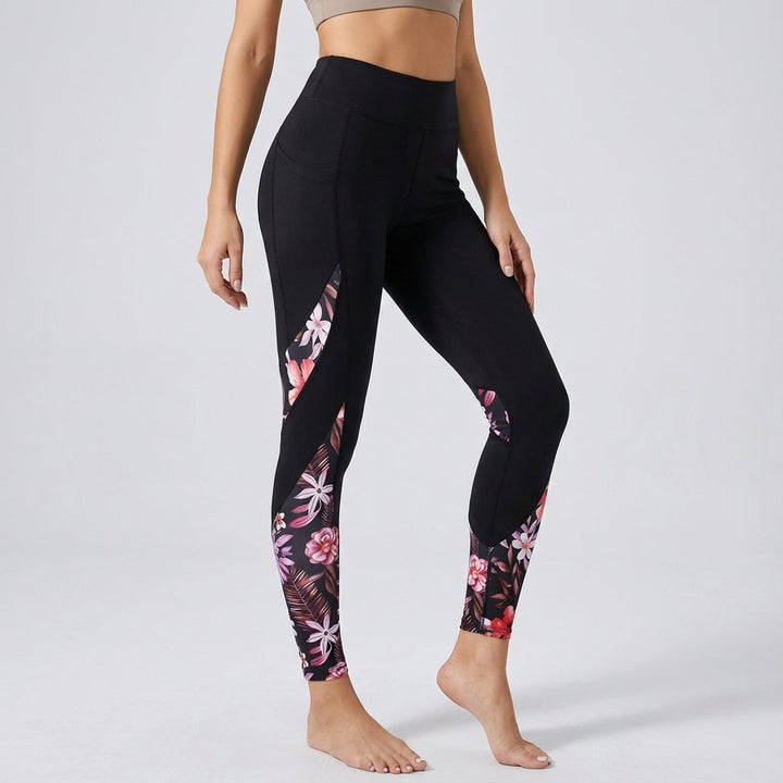 Comfortable & stretchy high-waisted leggings, versatile women's activewear for fitness & yoga.