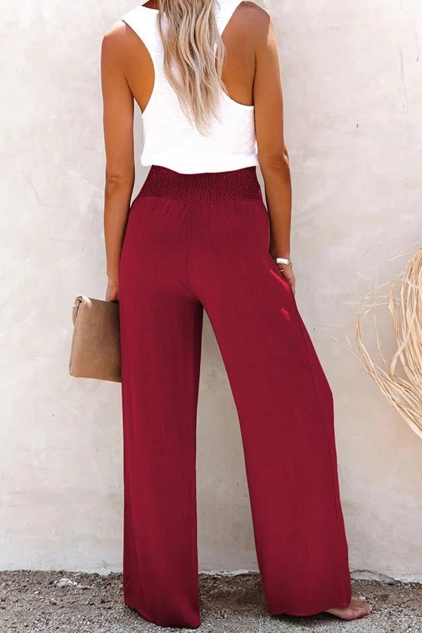 Comfortable women's high-waisted tailored pants, great for office wear or a stylish casual look.