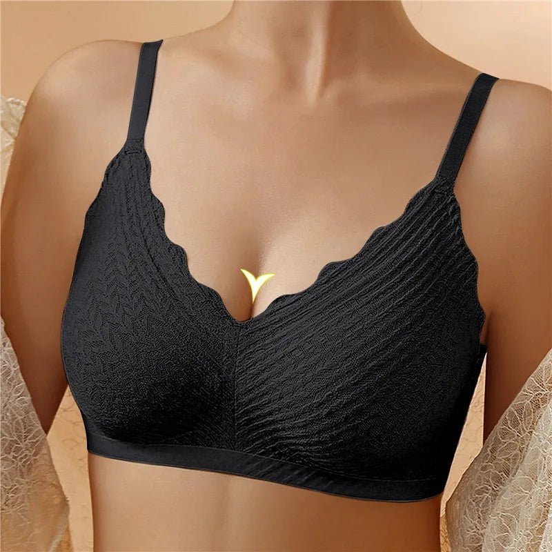 Women's innovative wire-free comfort bra, perfect for all-day support & natural shape.