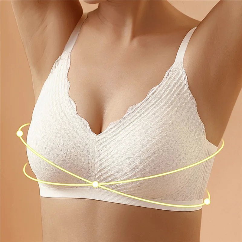 Women's wire-free comfort bra offering gentle lift, natural shape, and posture support for daily wear.