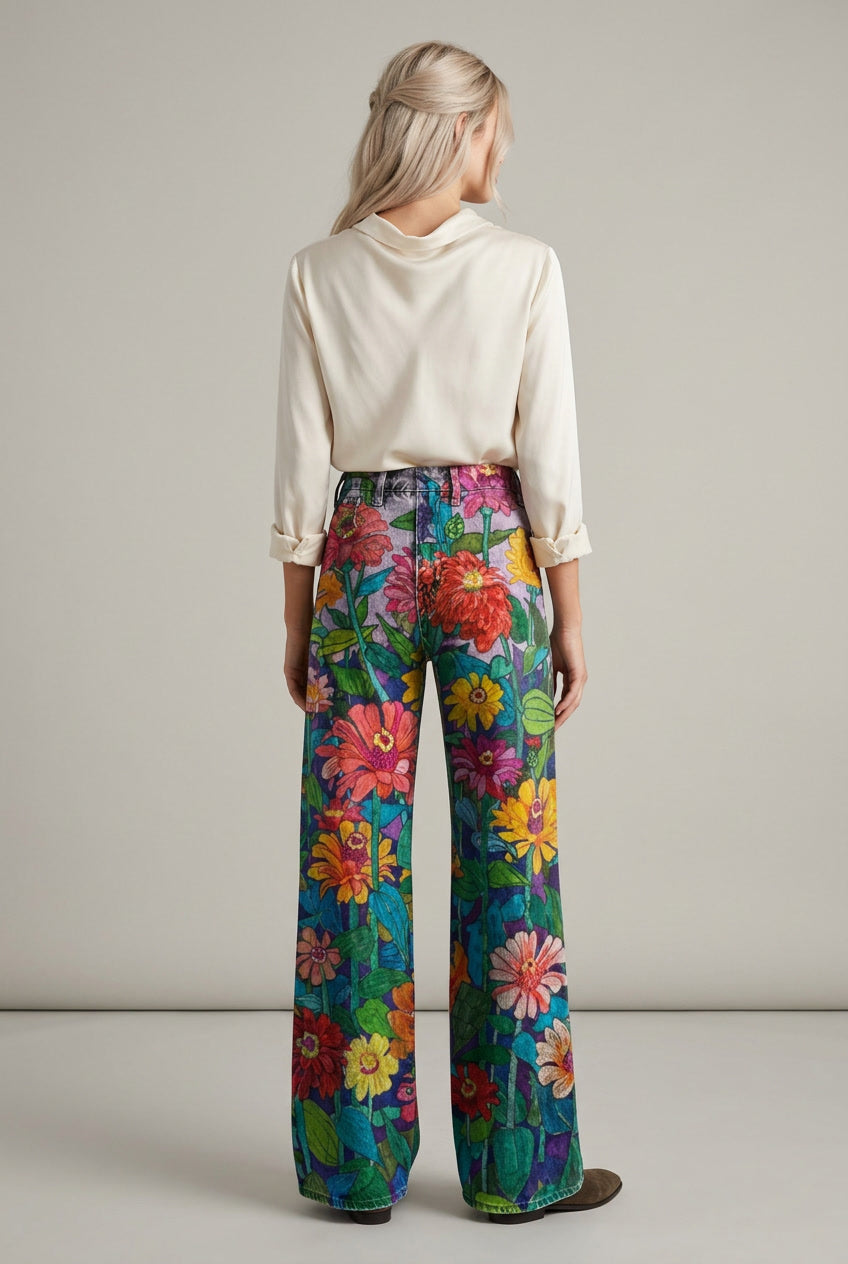 Women's patterned baggy jeans with a chic floral design, loose fit.