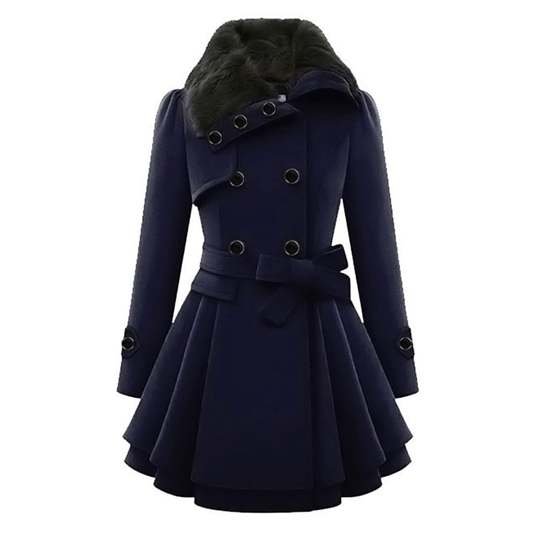 Chic women's outerwear: long tailored coat with an elegant collar. A versatile classic for everyday fashion.