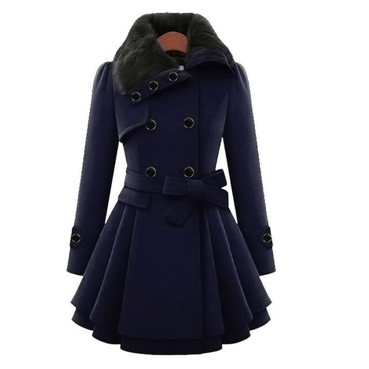 Chic women's long tailored coat, ideal for elegant everyday wear. Classic style, versatile outerwear.