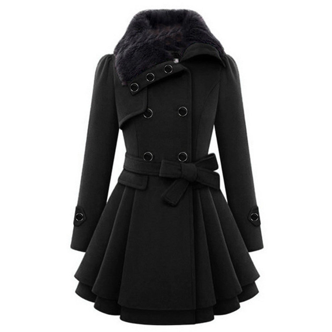 Sophisticated women's long tailored coat, featuring a chic design and elegant collar. Perfect for everyday.