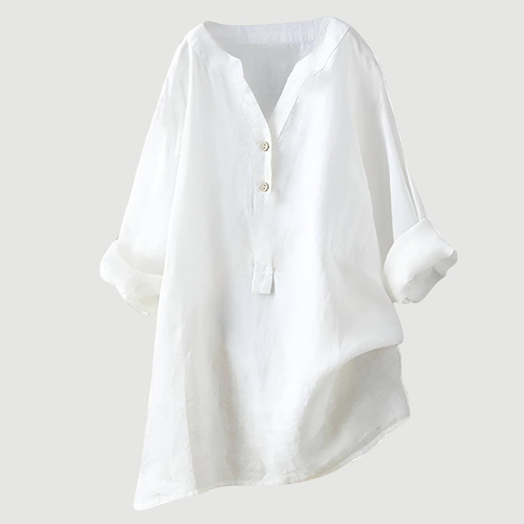 Airy women's loose fit shirt, ideal for spring and summer casual wear.