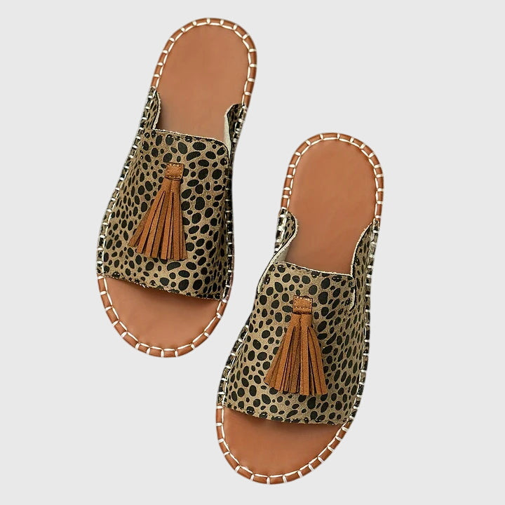 Lorraine women's orthopedic arch support sandals, adjustable for ultimate comfort.