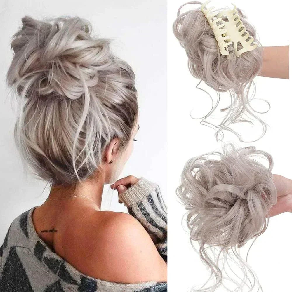 Women's hair extension: Messy bun clip with curls for an easy, voluminous ponytail.