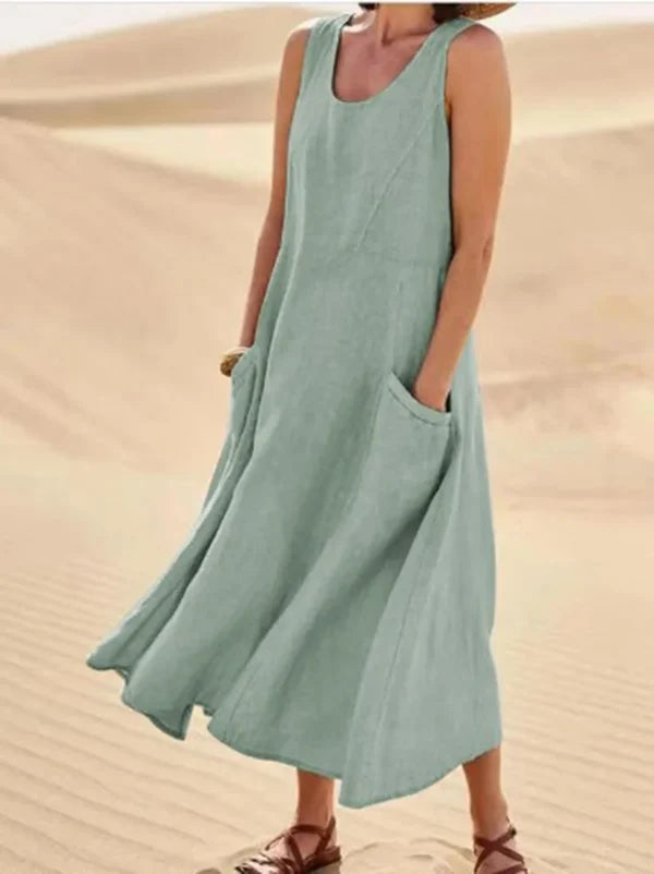 Elegant women's Orielle dress, a classic midi perfect for versatile everyday and casual wear. Comfortable fashion.