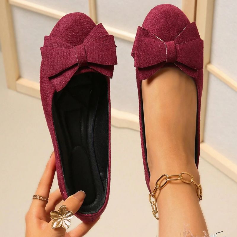 Everyday chic wide fit orthopaedic ballet flats for women, ultimate foot relief.