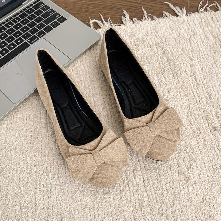 Women's everyday style wide fit orthopaedic ballet flats with ultimate comfort.