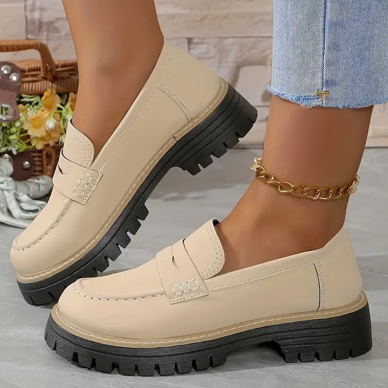 Everyday women's orthopaedic loafers with a wide toe box for ultimate walking comfort.