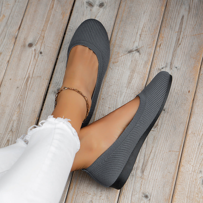 Stylish women's ballerinas, featuring orthopedic support for ultimate all-day comfort and stability.