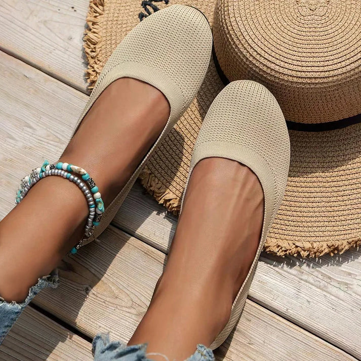 Women's orthopedic ballet flats for all-day comfort. Slip-on design with arch support for everyday wear.