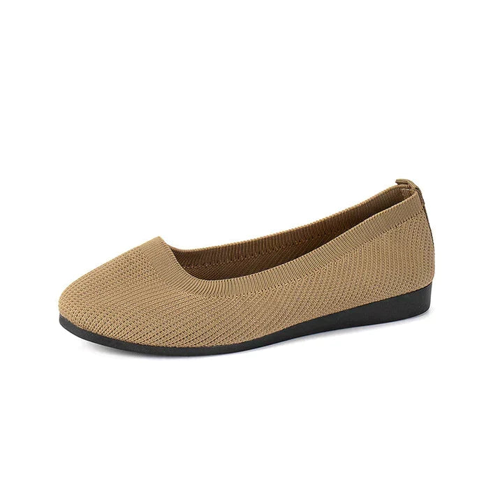 Women's comfort ballet flats, designed for all-day wear with orthopedic support. Breathable, wide fit everyday shoes.