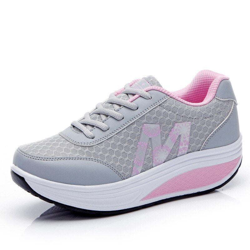 Cushioned women's corrective walking sneakers. Breathable orthopedic shoes for ultimate comfort & support.