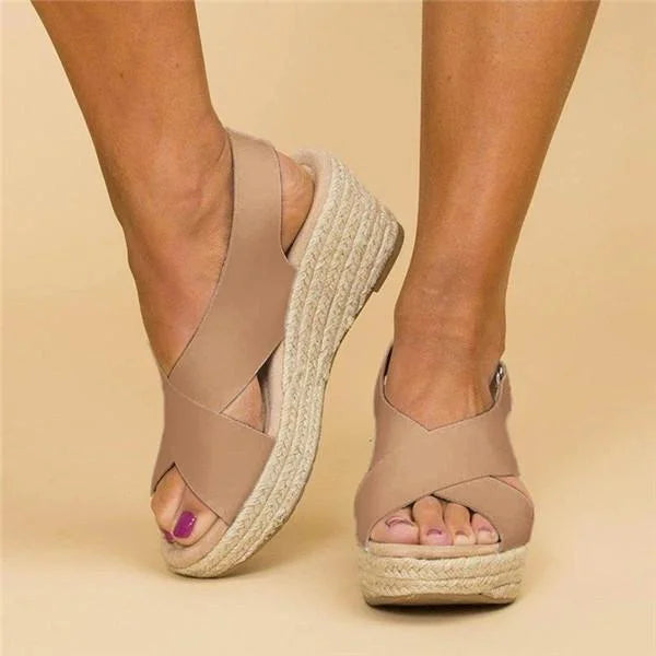 Women's comfortable orthopedic sandals designed for long walks & daily casual wear.