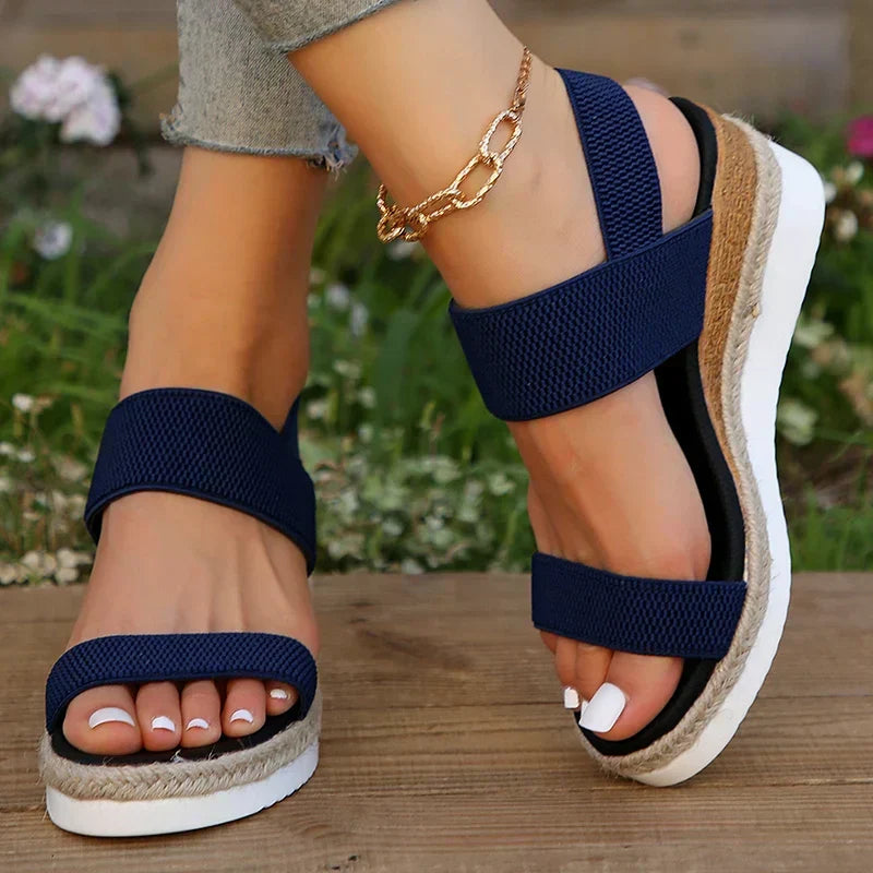 Women's comfortable platform sandals, designed for all-day foot support.