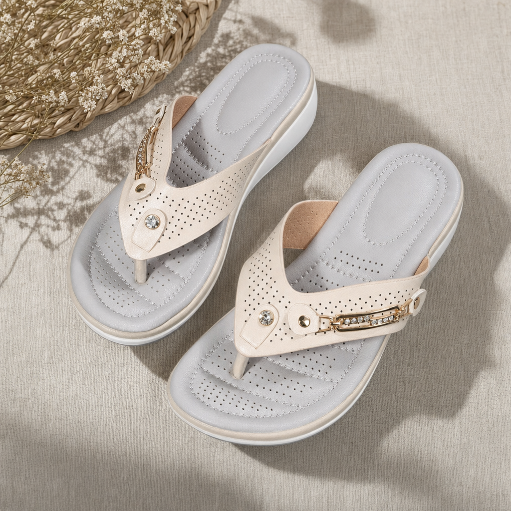Summer women's walking sandals with orthopedic arch support & padded footbed for ultimate comfort.
