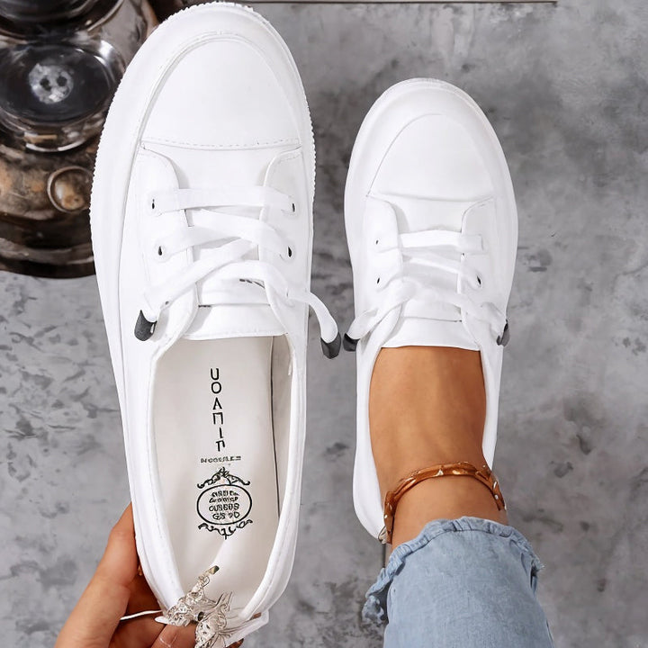 Comfortable women's orthopedic sneakers, perfect for walking and daily wear, featuring supportive design.