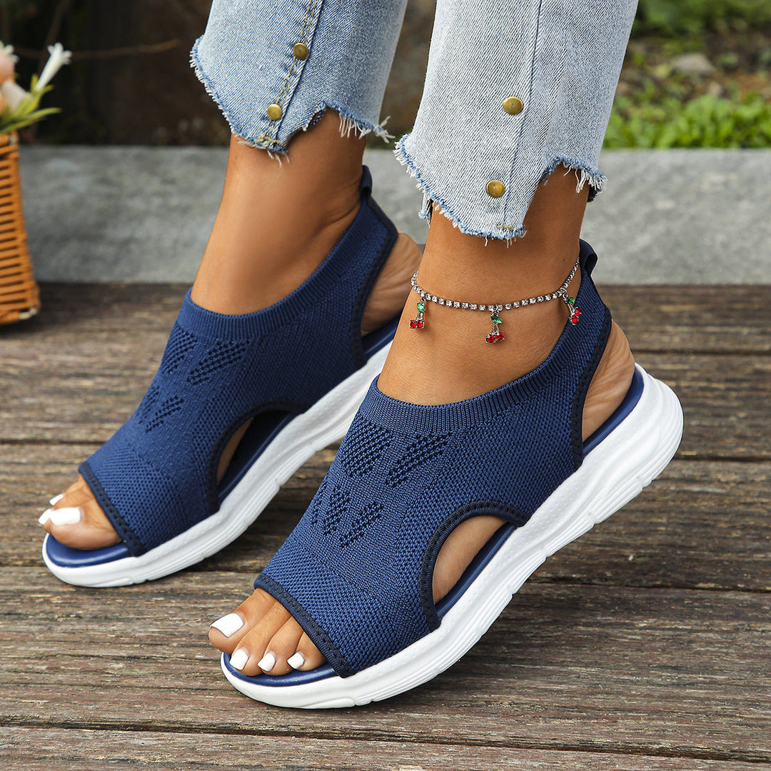 Women's comfortable walking sandals, orthopedic with arch support for improved posture & foot alignment.