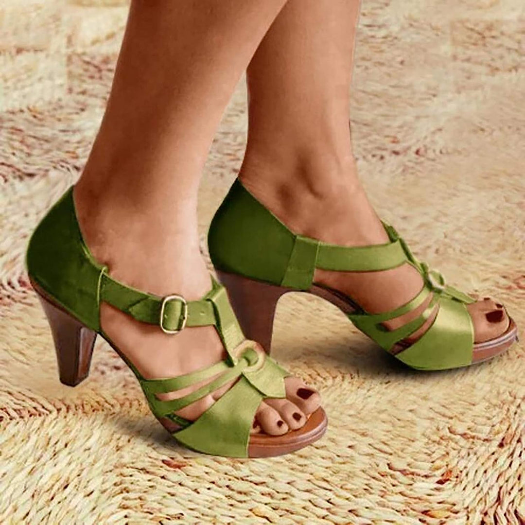 Heeled women's wedge sandals with orthopedic arch support, perfect for summer elegance.