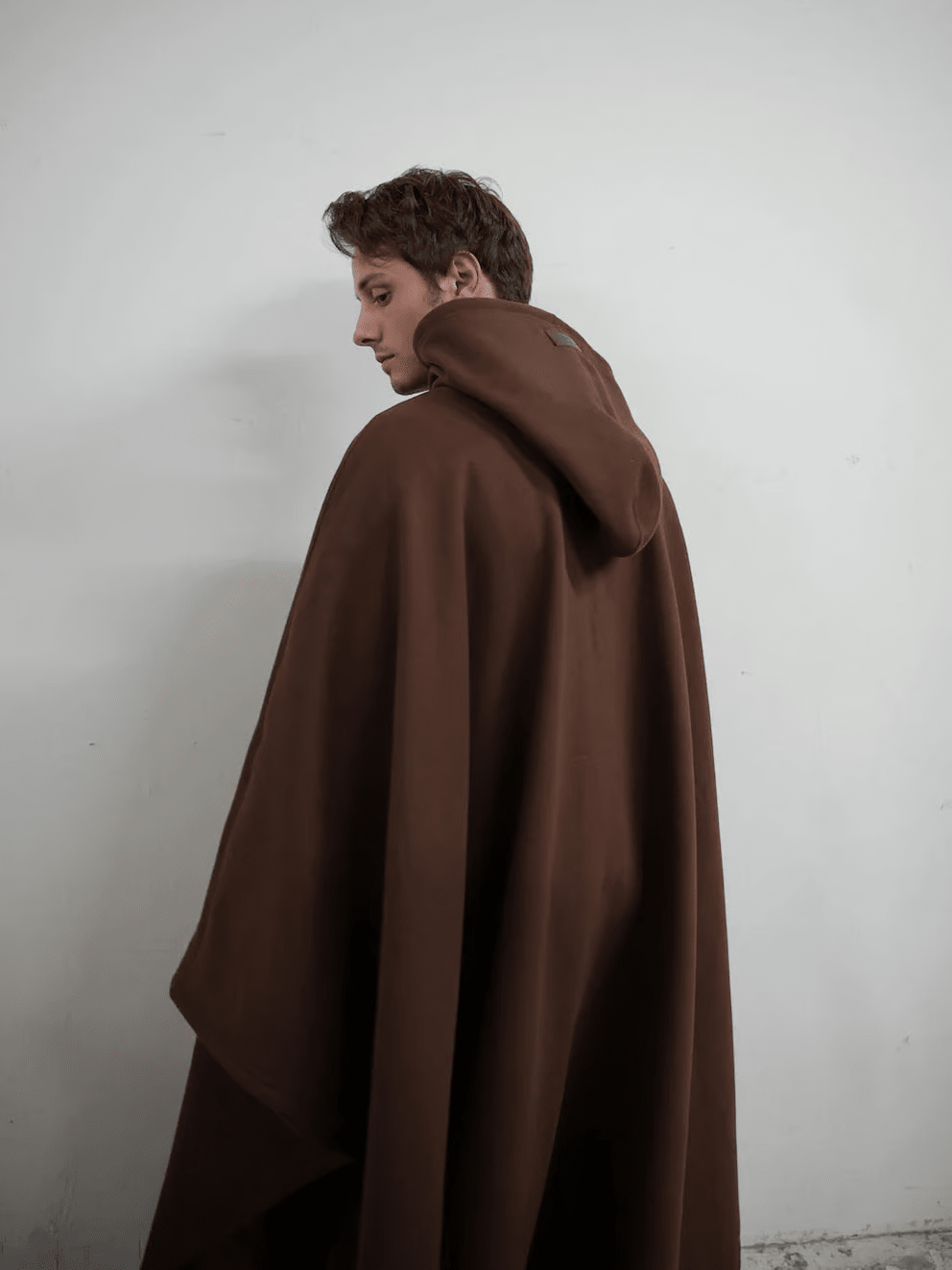 Soft feel women's blanket hoodie, ultimate comfort, anti-stress relaxation.