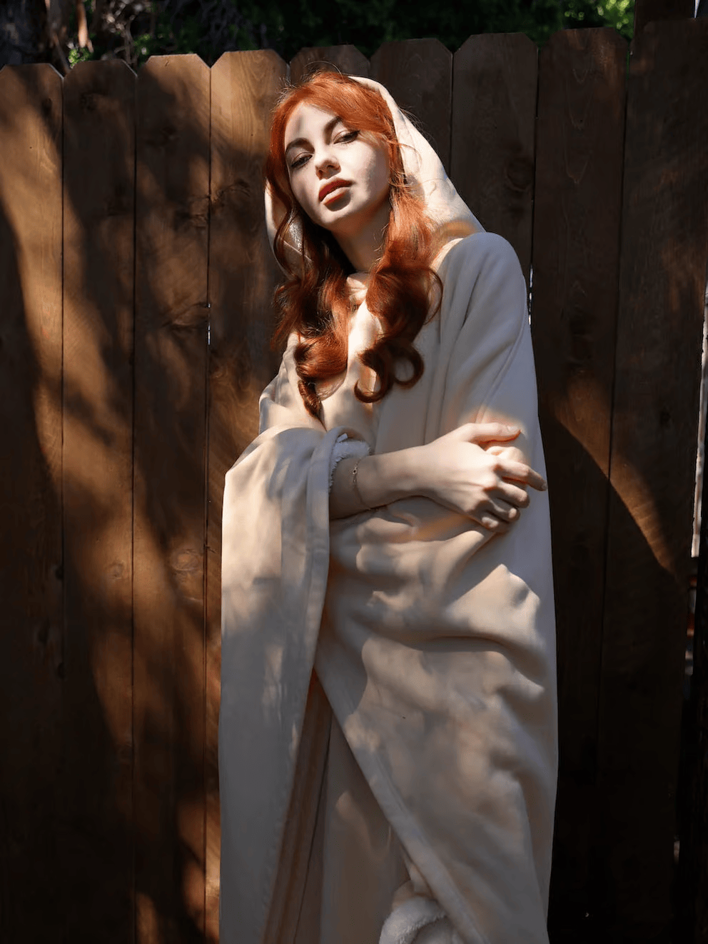 Cozy women's calming hoodie, oversize, perfect for ultimate home comfort.